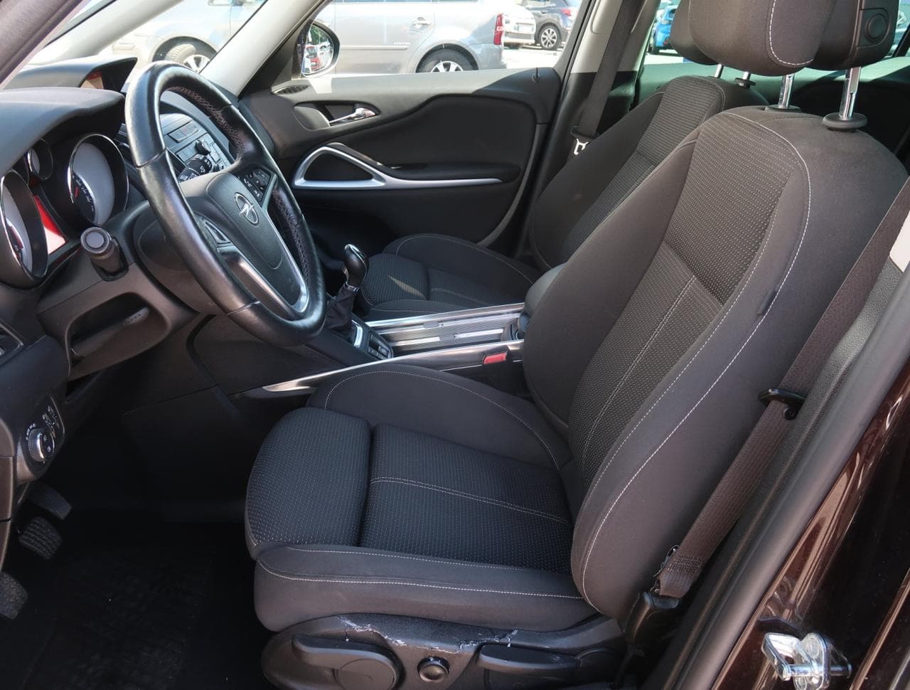 2015 Opel ZAFIRA - 16