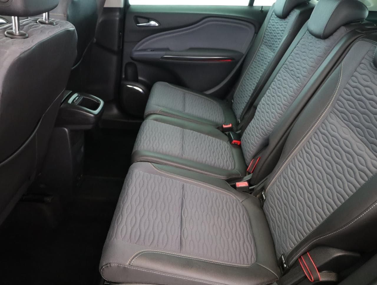2012 Opel ZAFIRA - 21