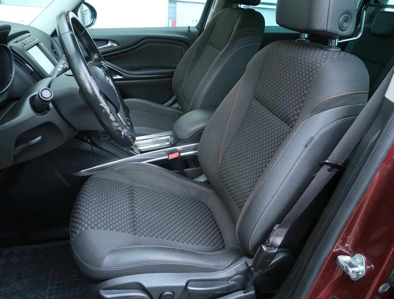 2018 Opel ZAFIRA - 16