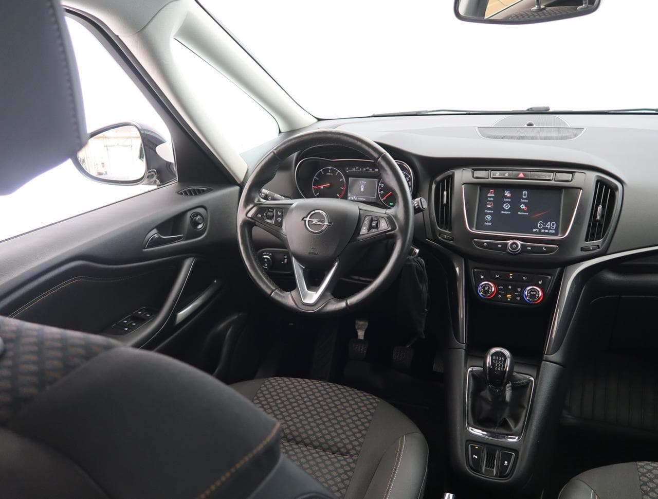 2017 Opel ZAFIRA - 9