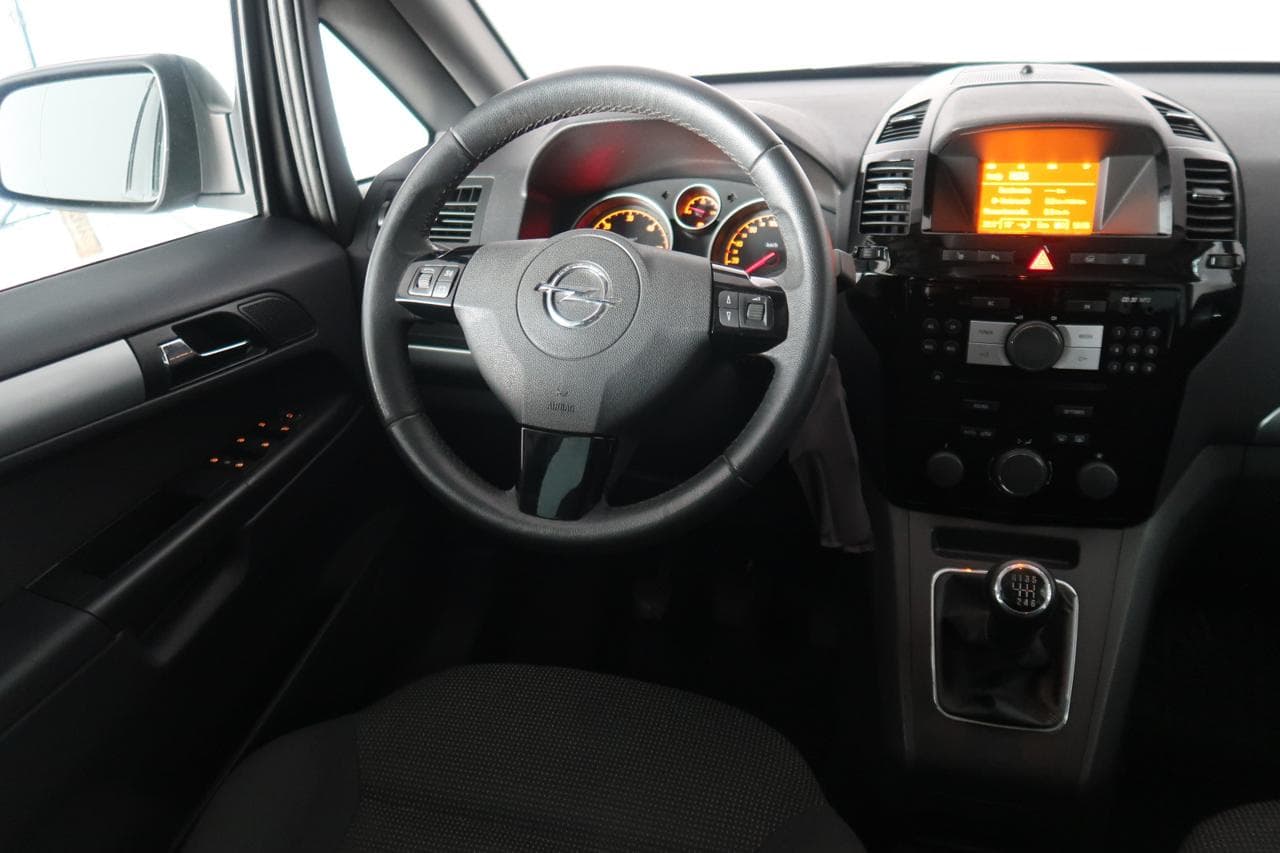 2013 Opel ZAFIRA - 9