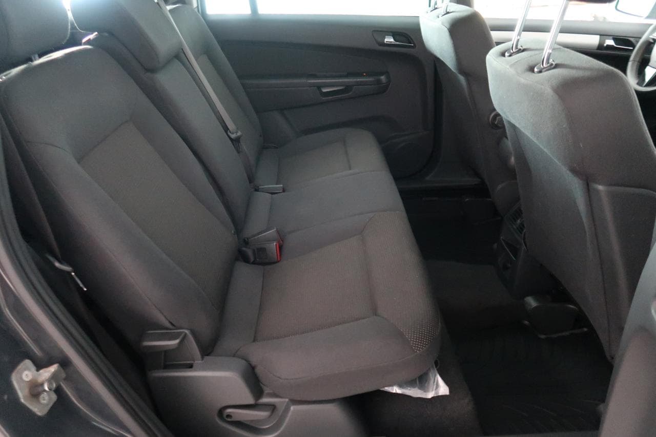 2013 Opel ZAFIRA - 13
