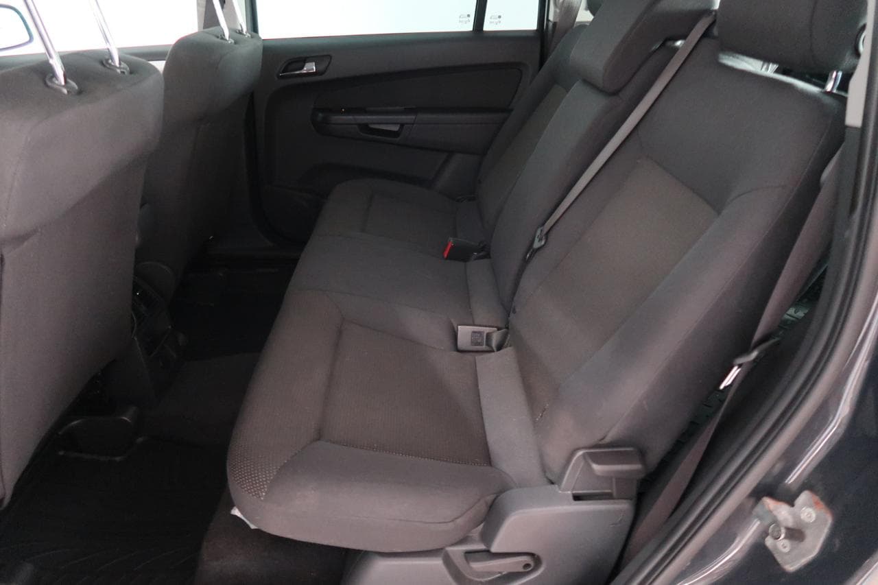 2013 Opel ZAFIRA - 15