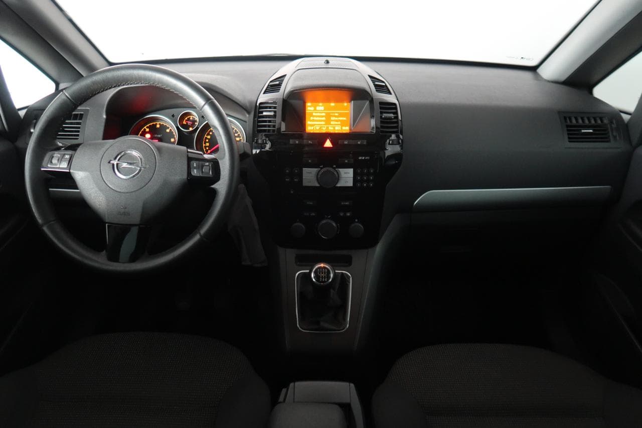 2013 Opel ZAFIRA - 10
