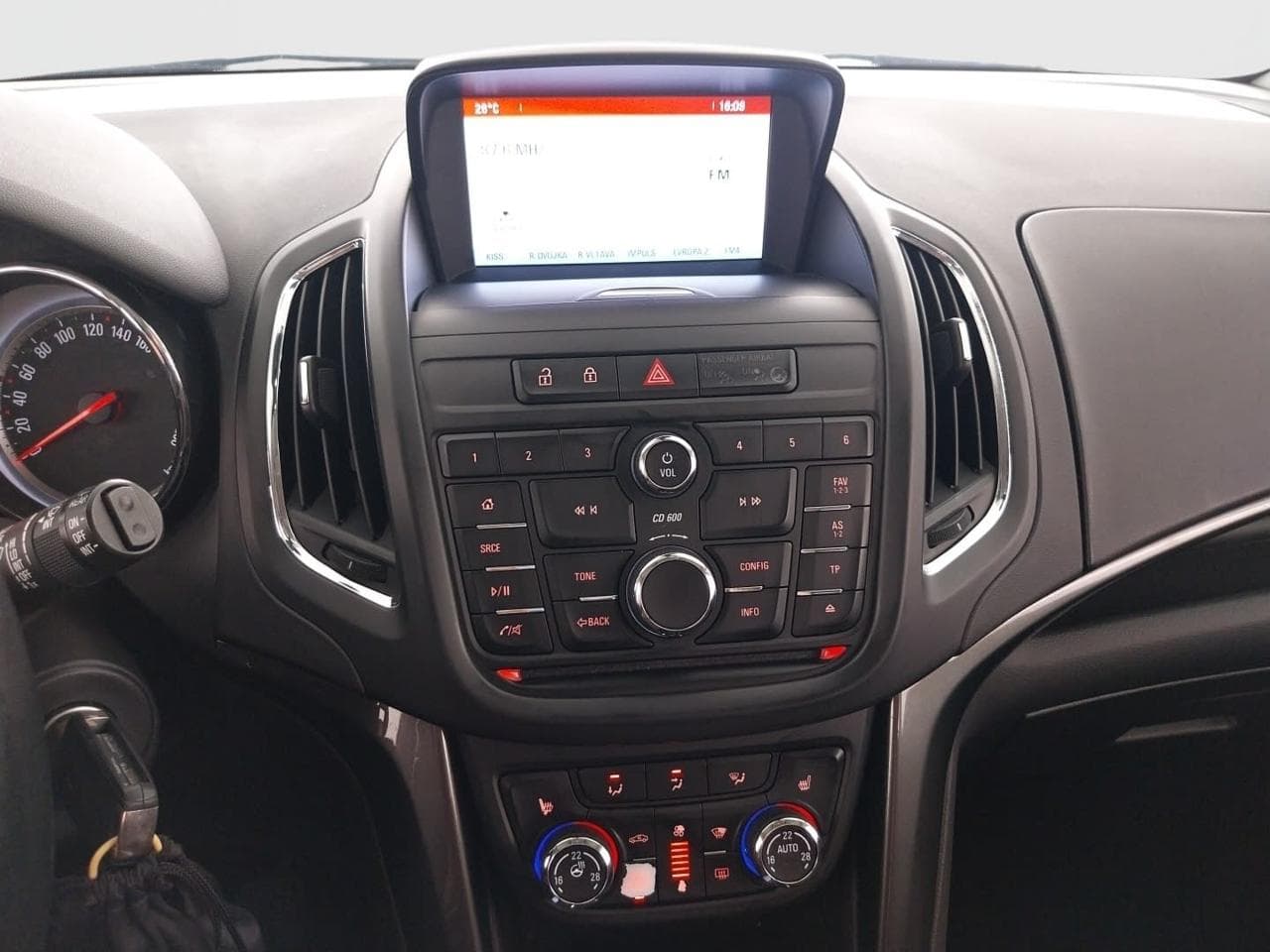 2015 Opel ZAFIRA - 18