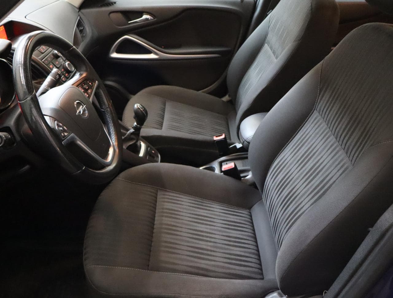 2012 Opel ZAFIRA - 16
