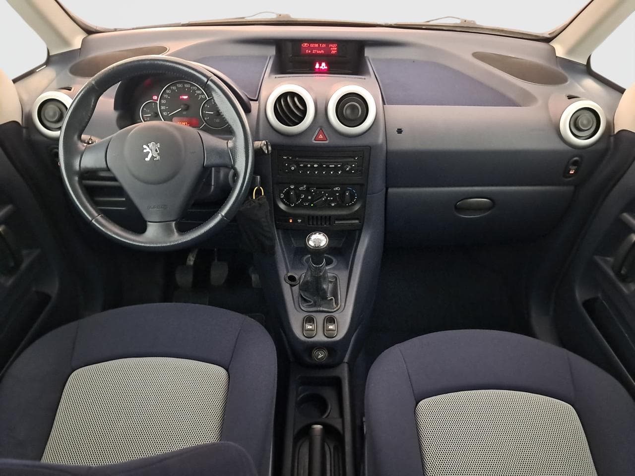 2005 Peugeot 1007 - 10