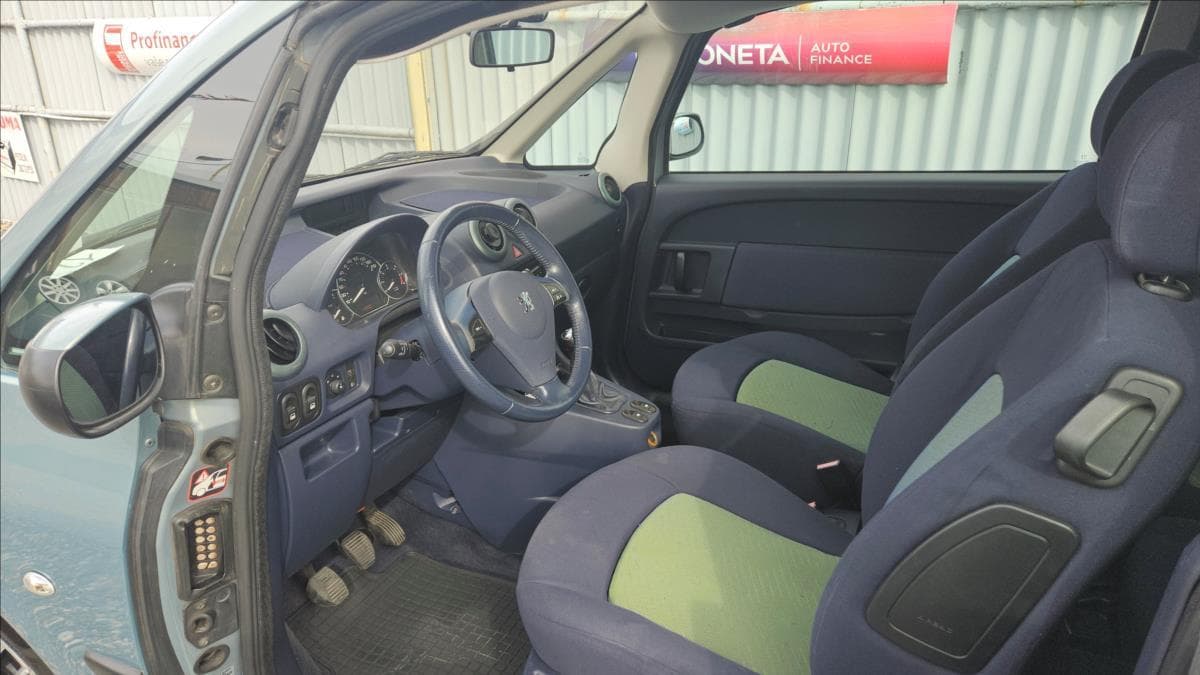 2005 Peugeot 1007 - 12