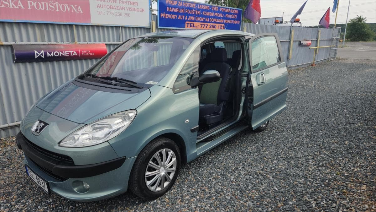 2005 Peugeot 1007 - 15