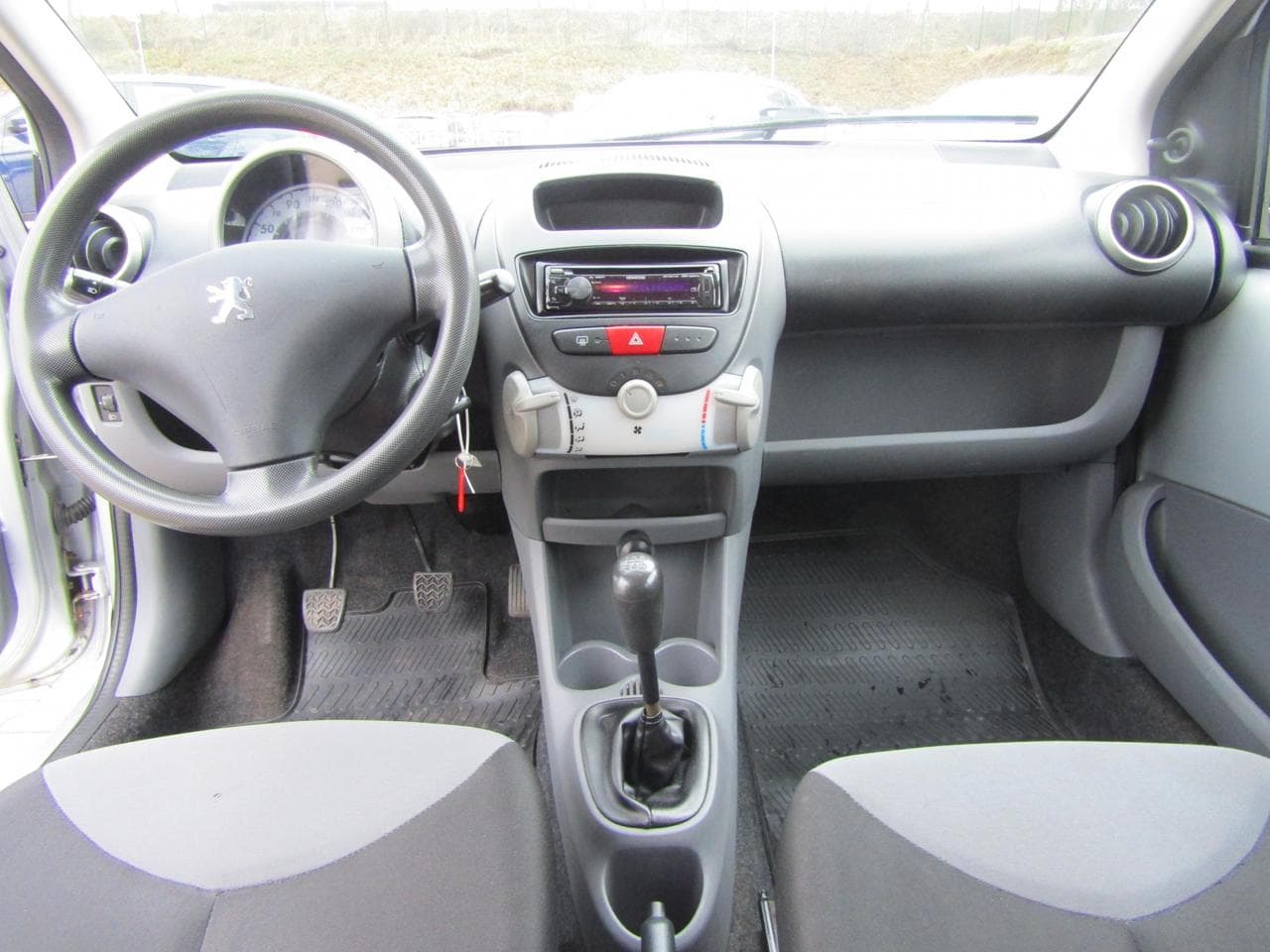 2007 Peugeot 107 - 8