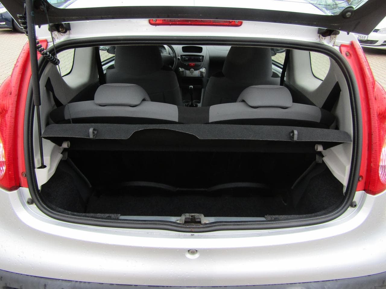 2007 Peugeot 107 - 7
