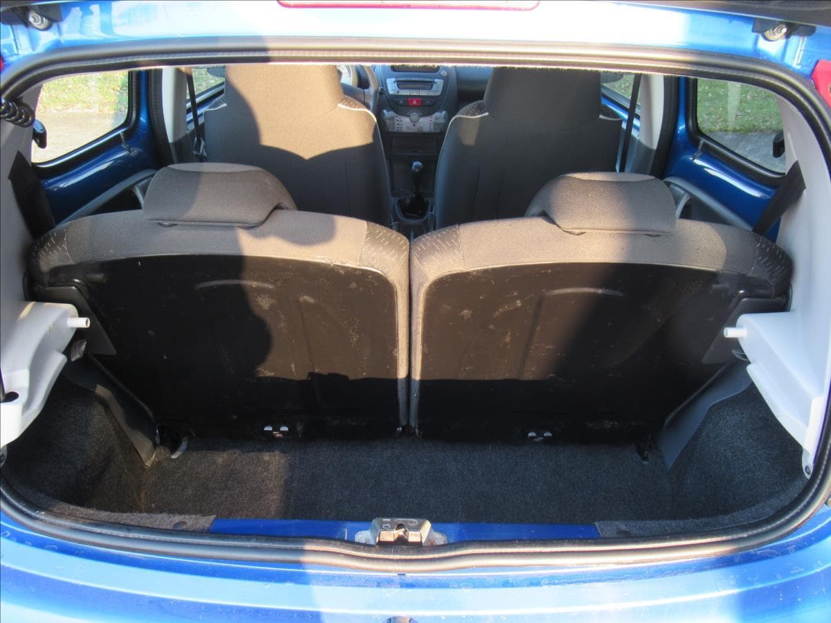 2010 Peugeot 107 - 18