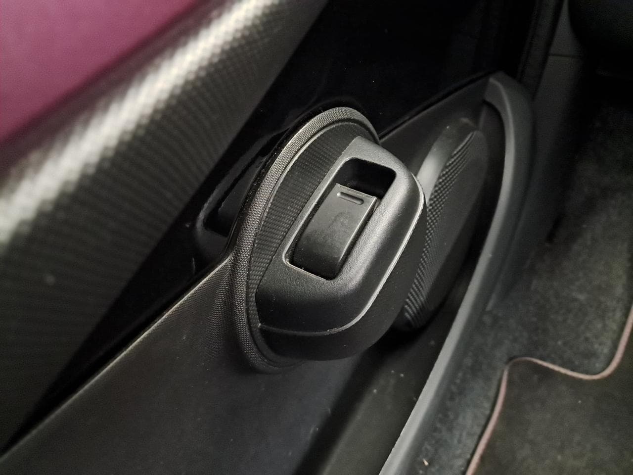 2014 Peugeot 107 - 37