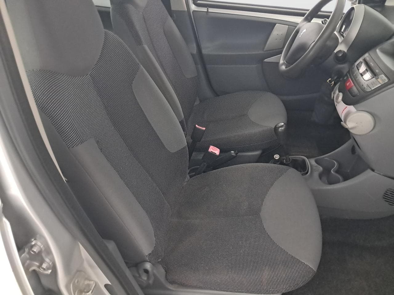 2007 Peugeot 107 - 18