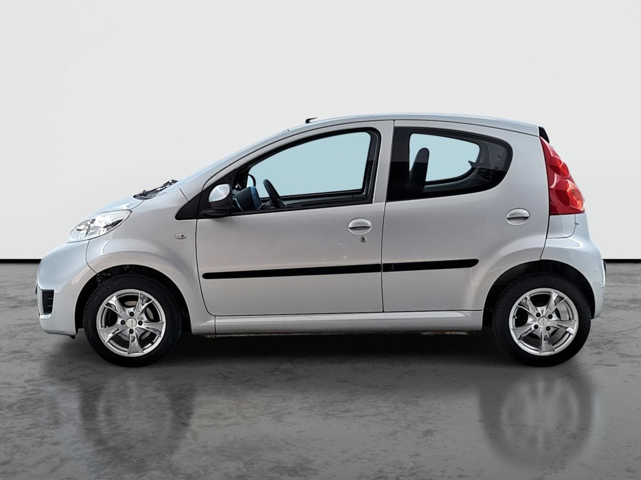 2011 Peugeot 107 - 4