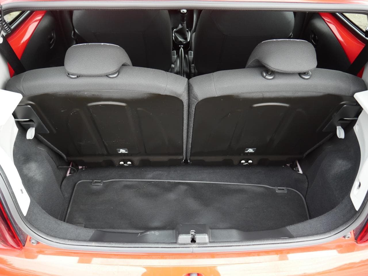 2018 Peugeot 108 - 8