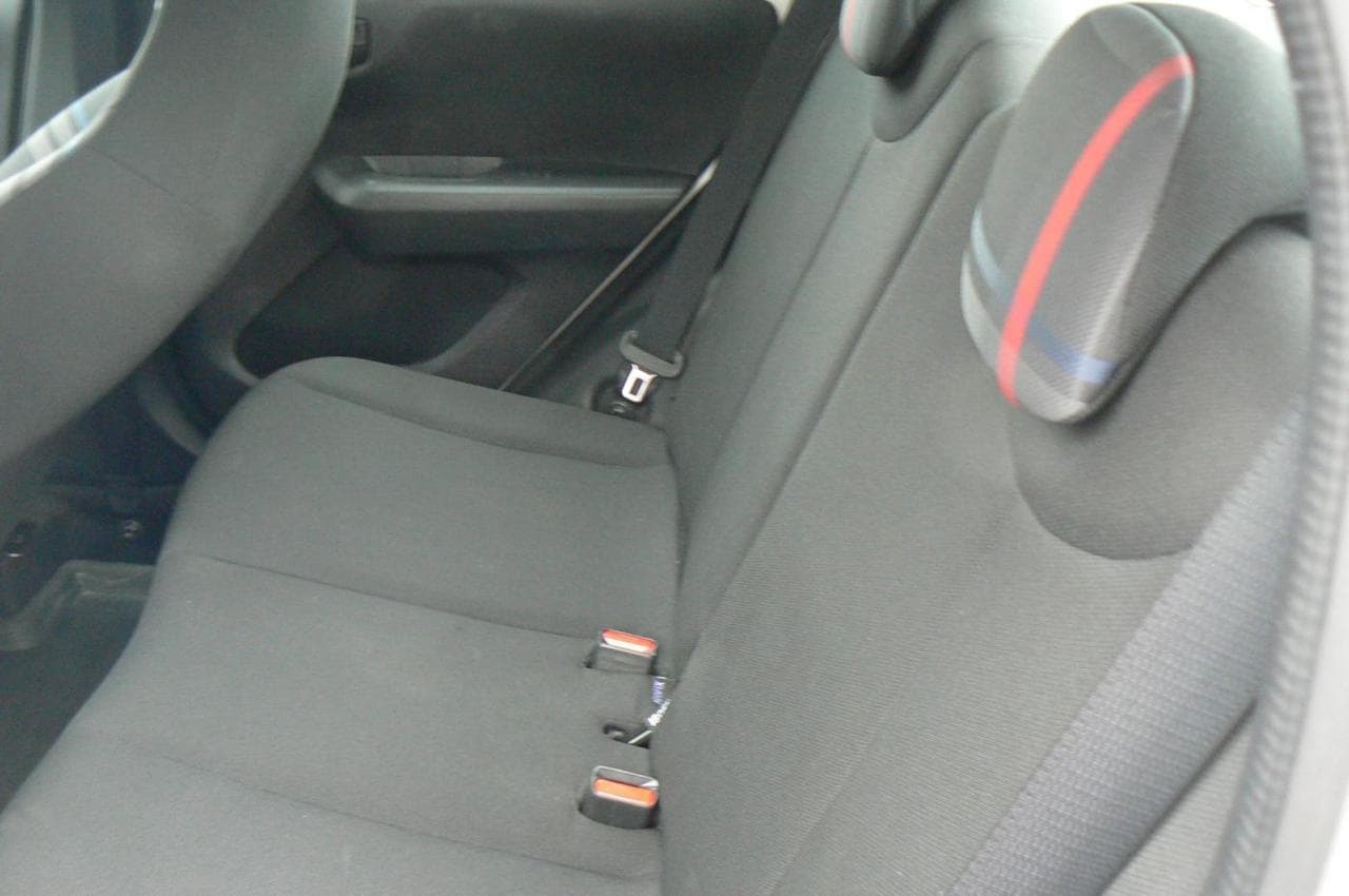 2016 Peugeot 108 - 17