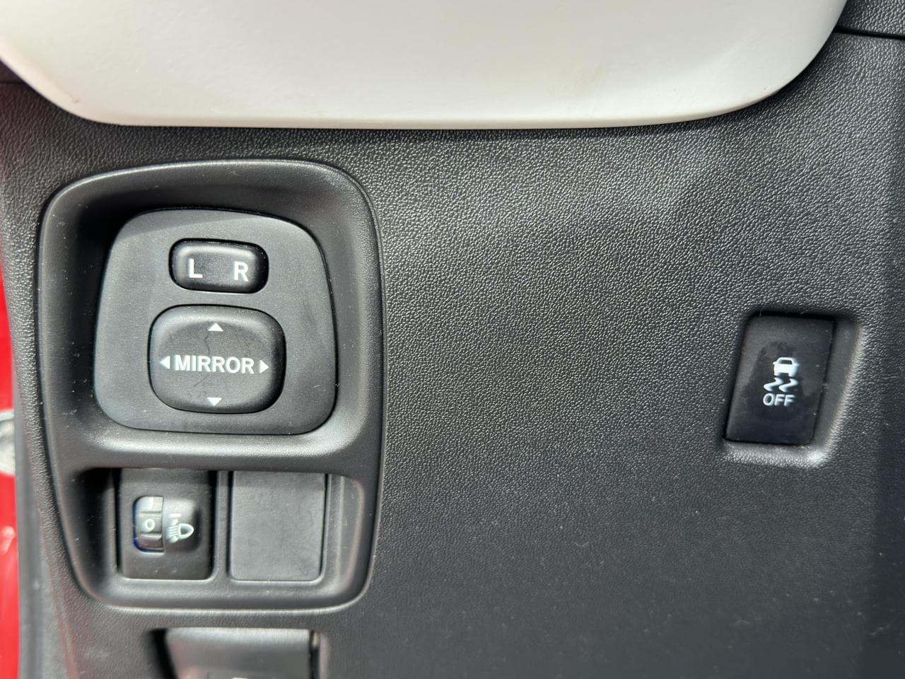 2014 Peugeot 108 - 12