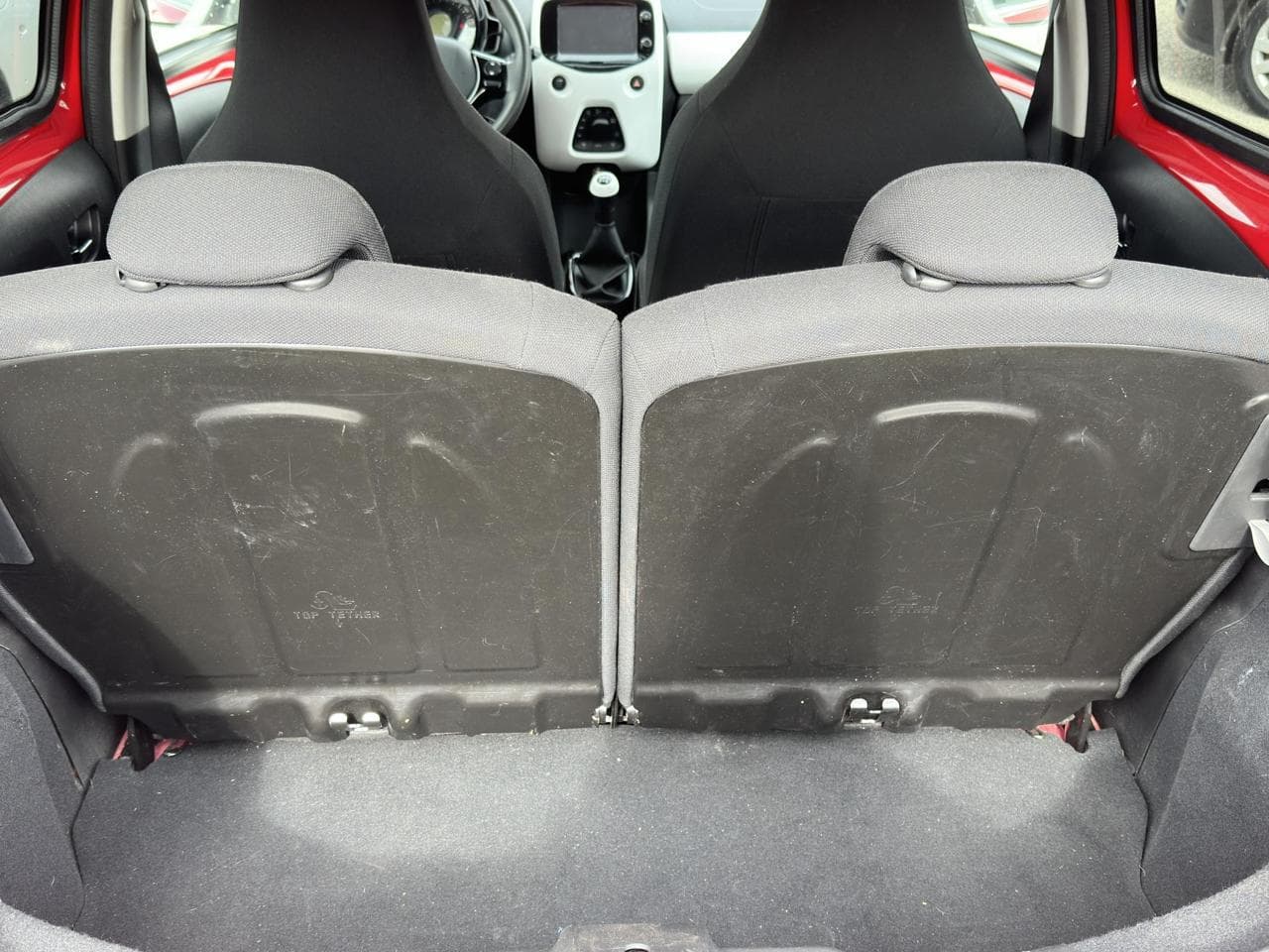 2014 Peugeot 108 - 7