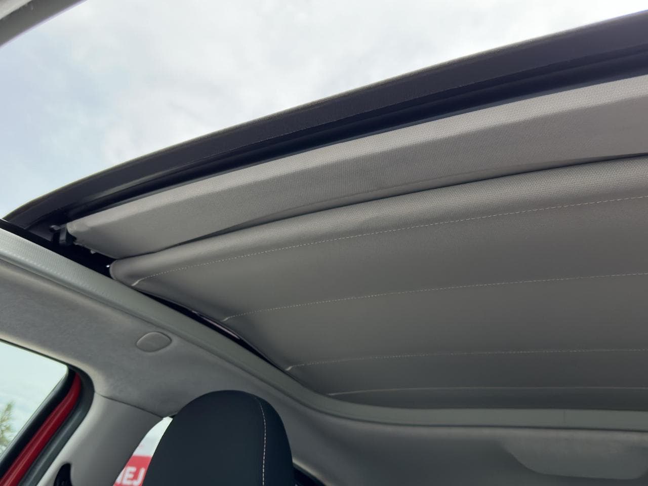 2014 Peugeot 108 - 18