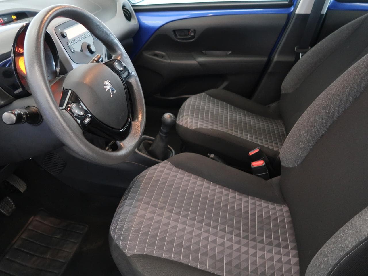 2021 Peugeot 108 - 16