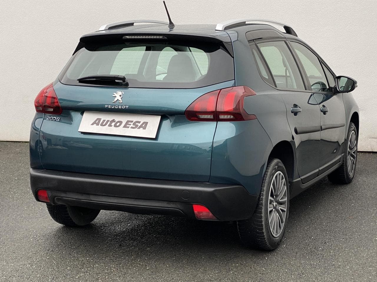 2018 Peugeot 2008 - 4