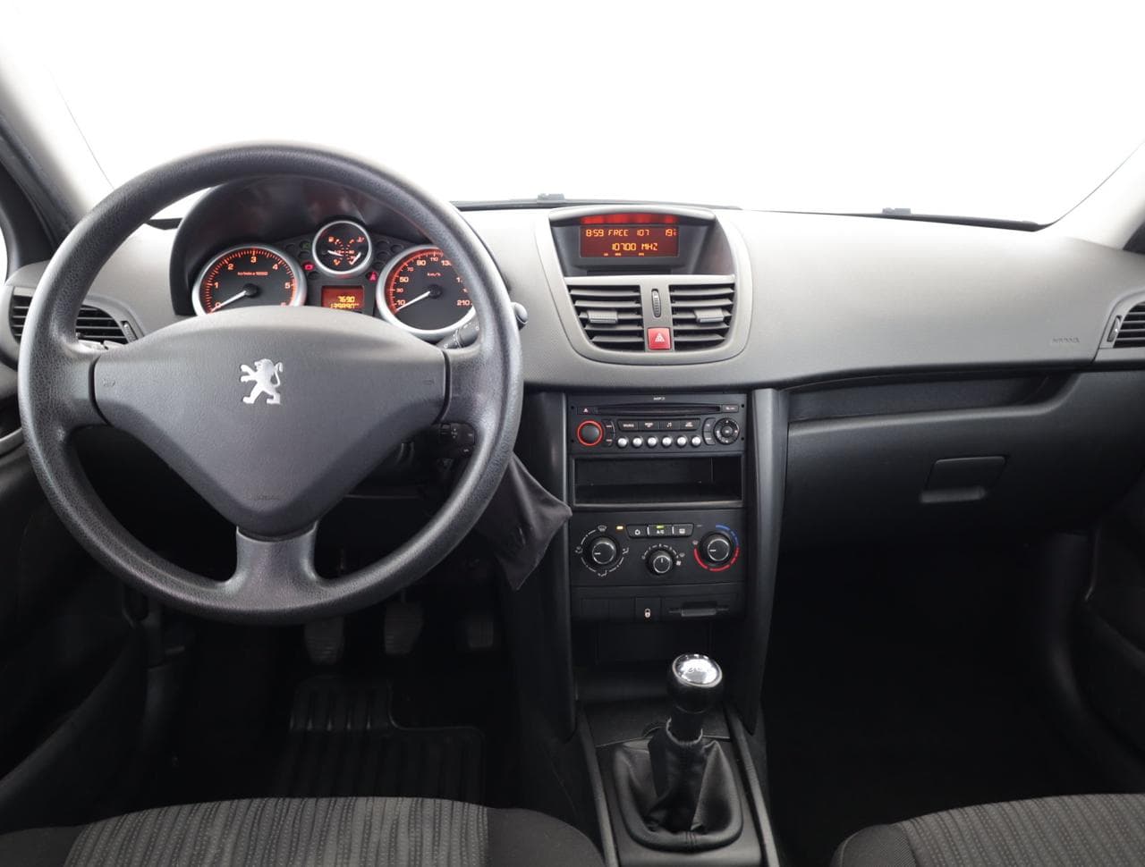 2009 Peugeot 207 - 9
