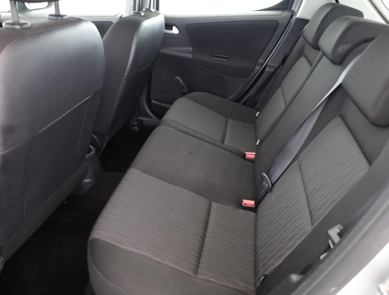 2009 Peugeot 207 - 12