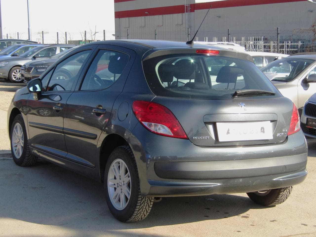 2010 Peugeot 207 - 6