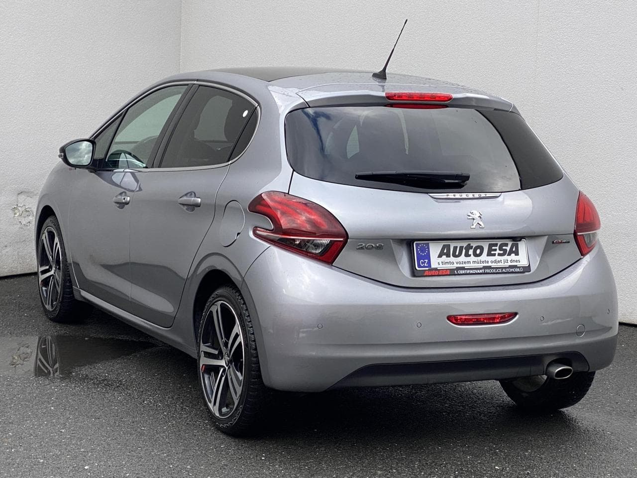 2019 Peugeot 208 - 6