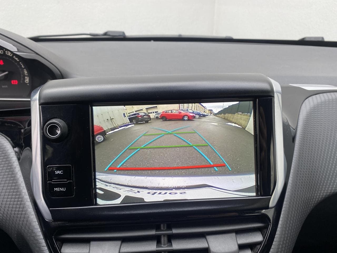 2019 Peugeot 208 - 17