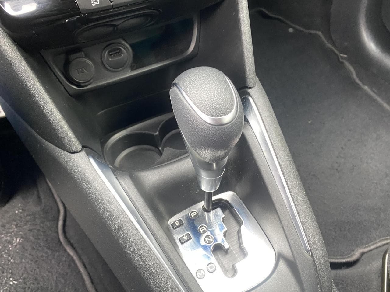 2019 Peugeot 208 - 16