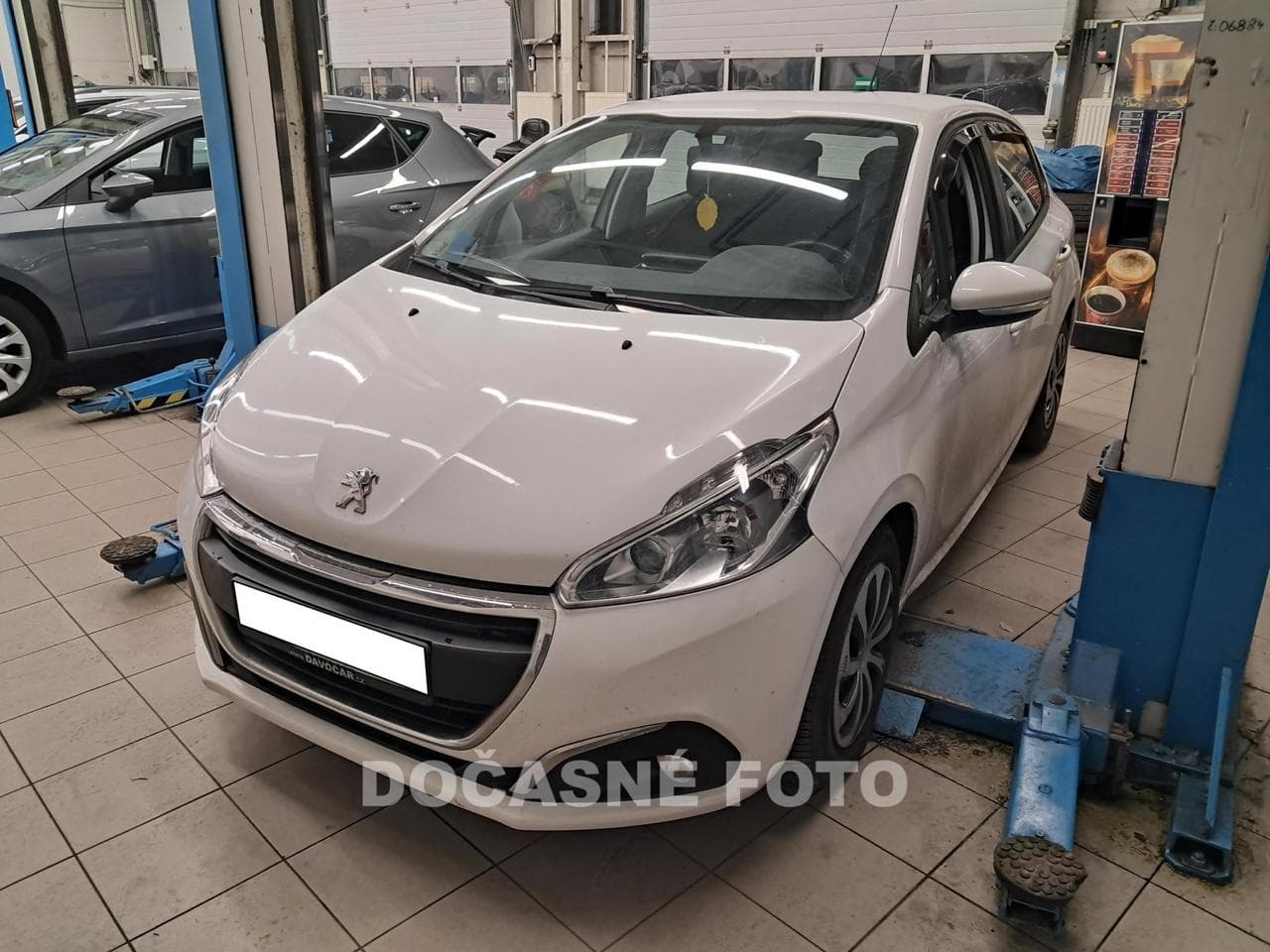 Peugeot 208 1.6HDi, ČR hatchback