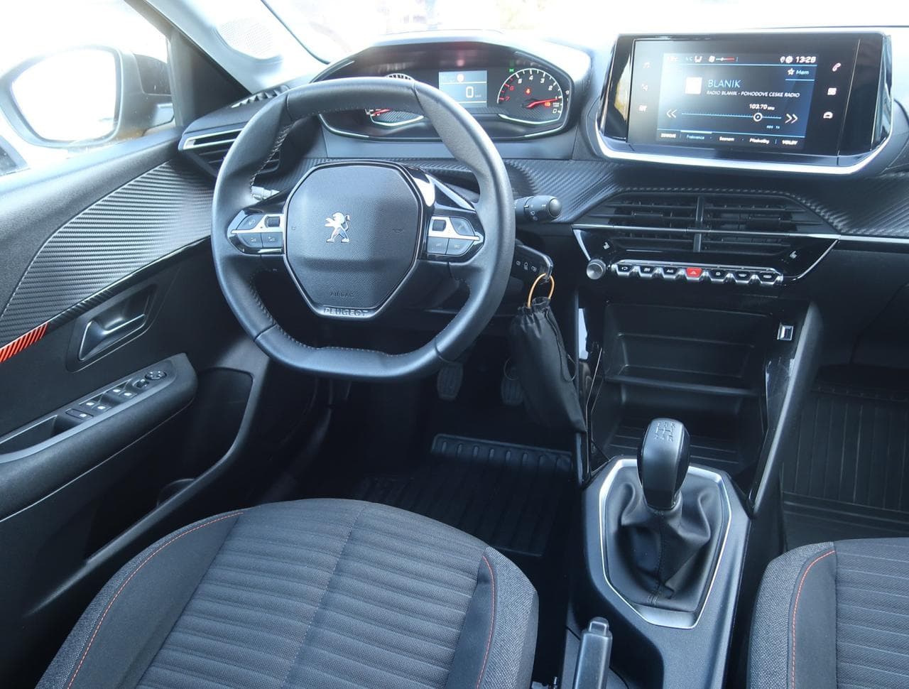 2023 Peugeot 208 - 9