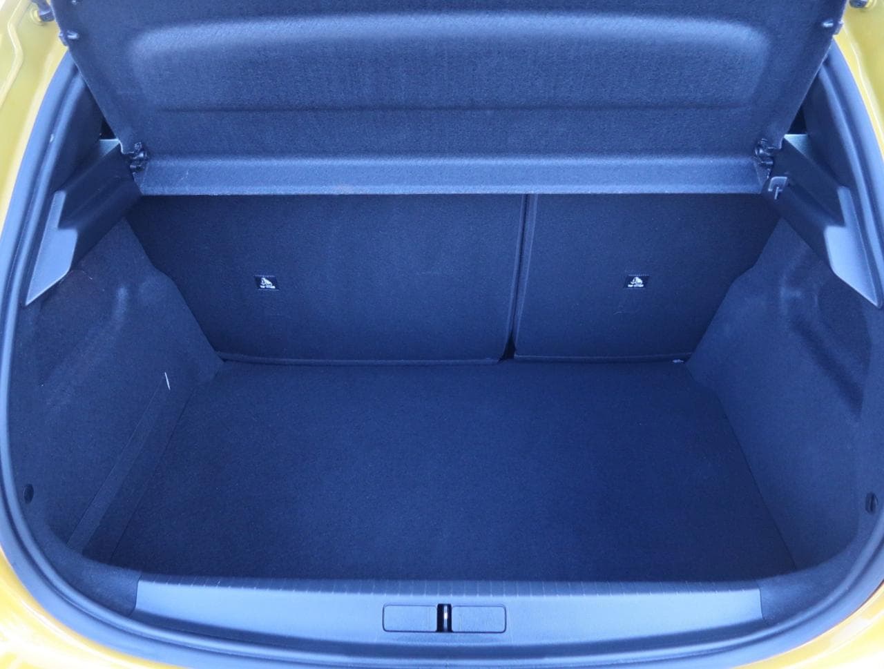 2023 Peugeot 208 - 19