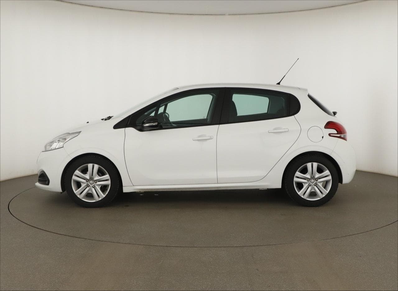 2018 Peugeot 208 - 4