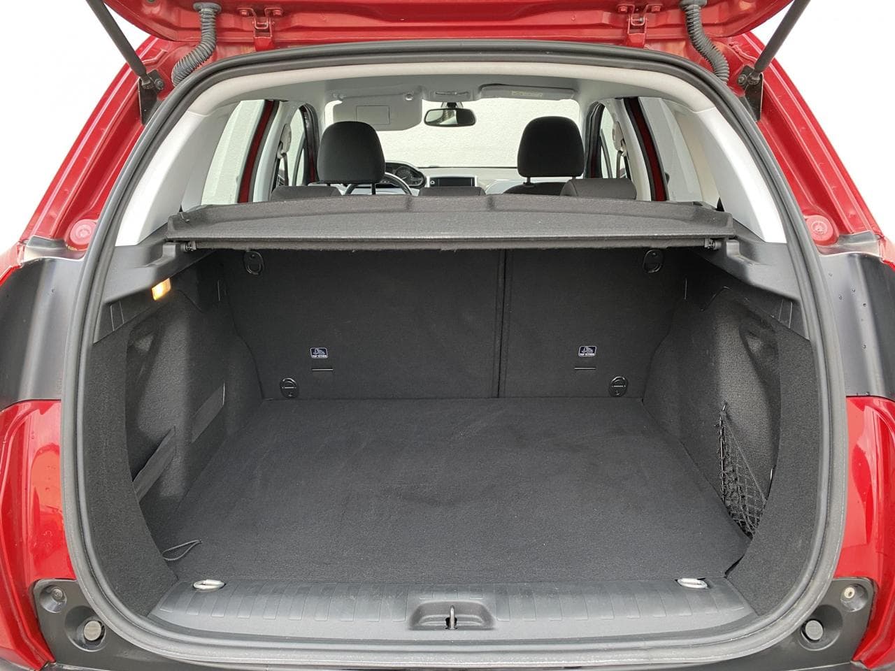 2018 Peugeot 2008 - 7