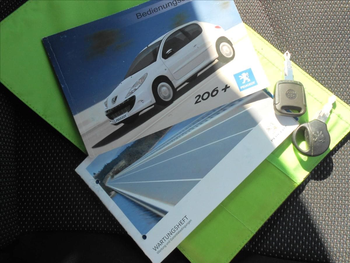 2010 Peugeot 206 - 35
