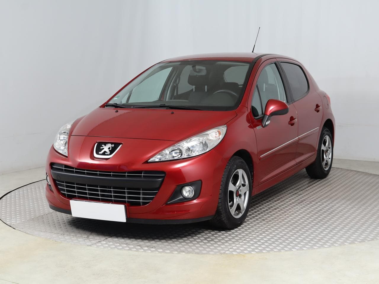 2010 Peugeot 207 - 5