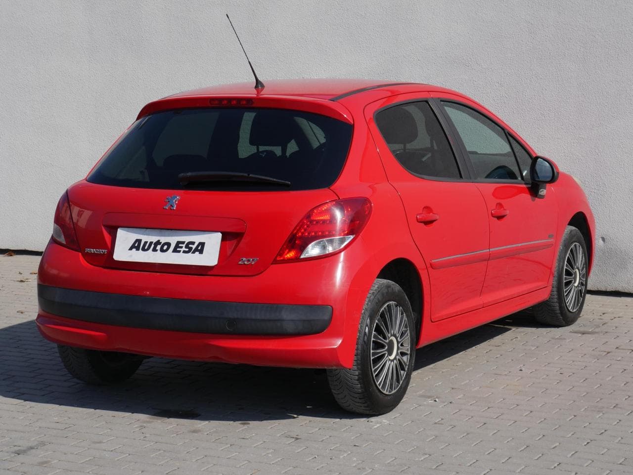 2012 Peugeot 207 - 7