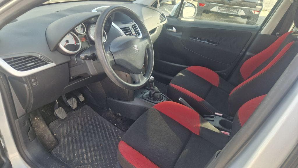 2006 Peugeot 207 - 7