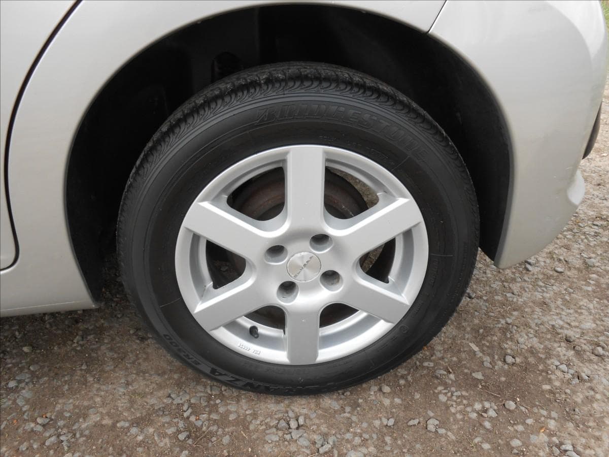 2007 Peugeot 207 - 11