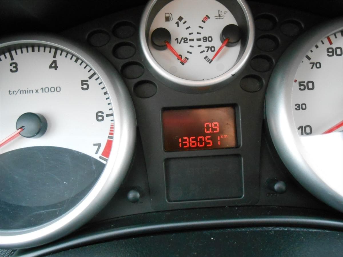 2007 Peugeot 207 - 19