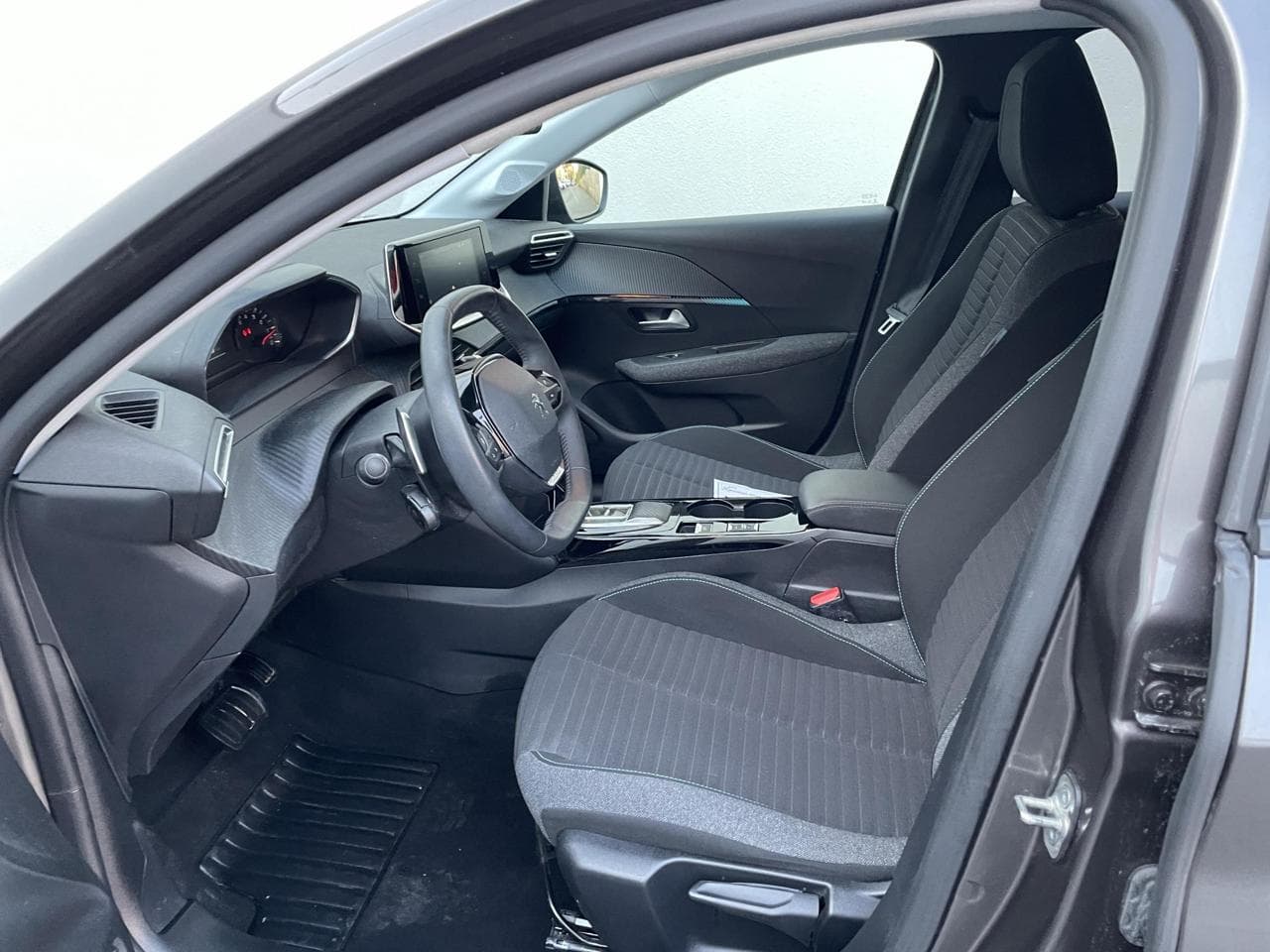 2022 Peugeot 208 - 9