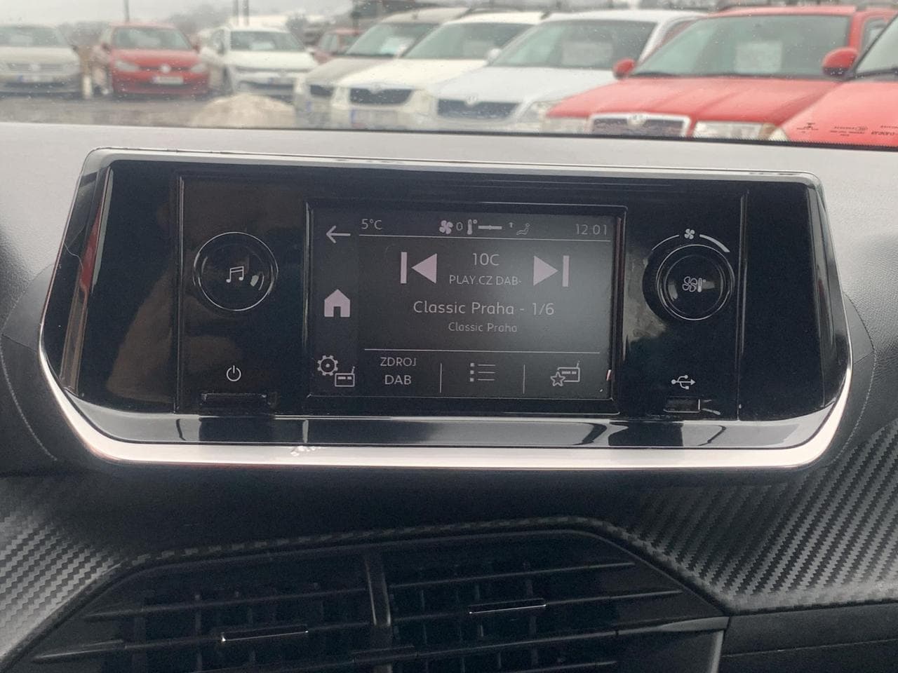 2021 Peugeot 208 - 15