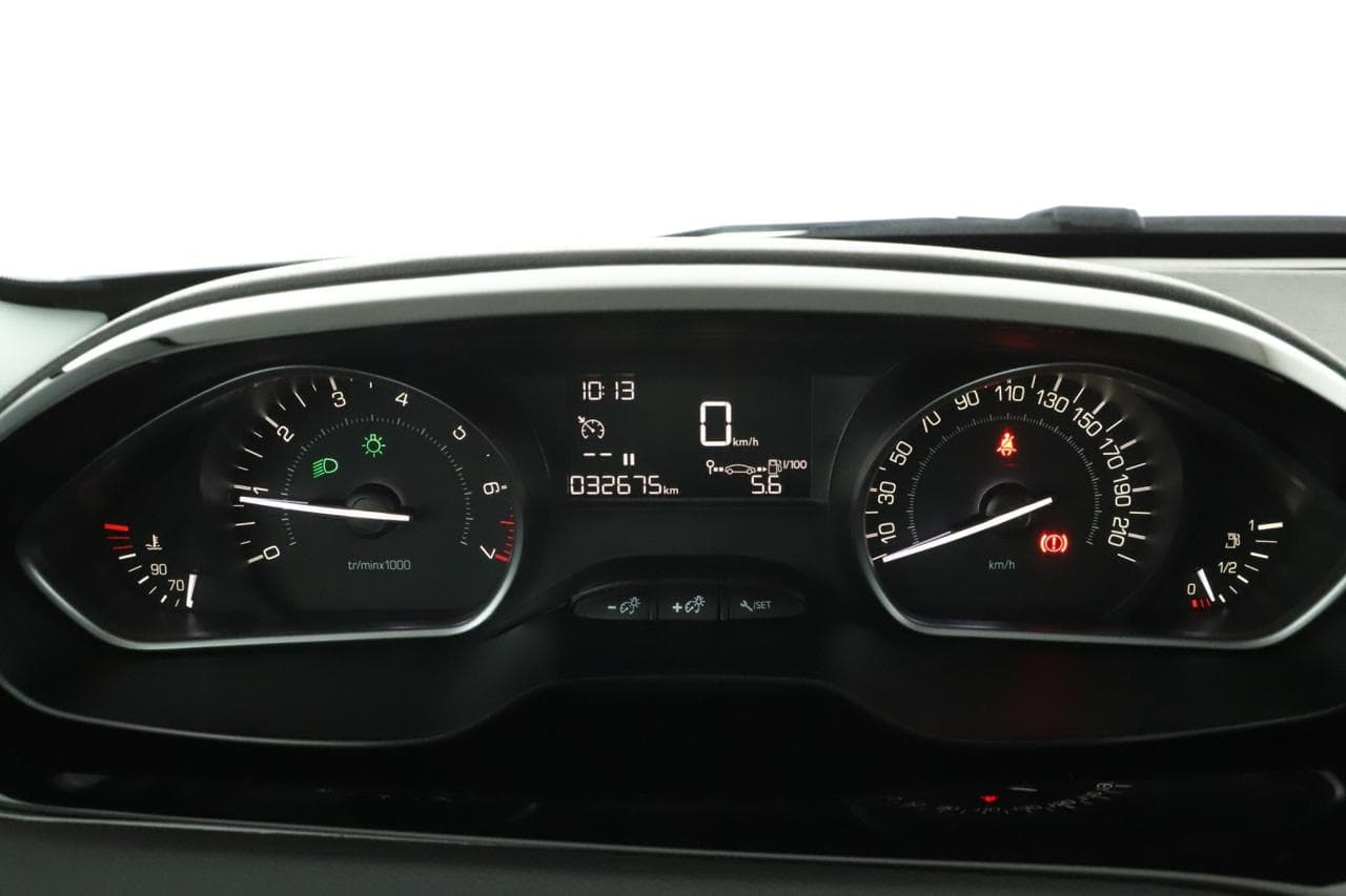 2018 Peugeot 208 - 14