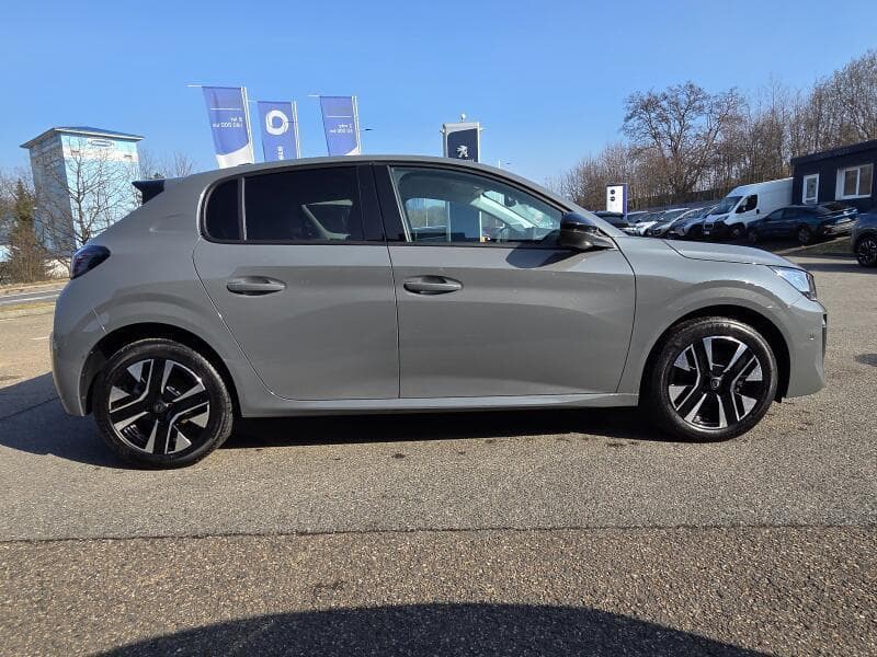 2025 Peugeot 208 - 6