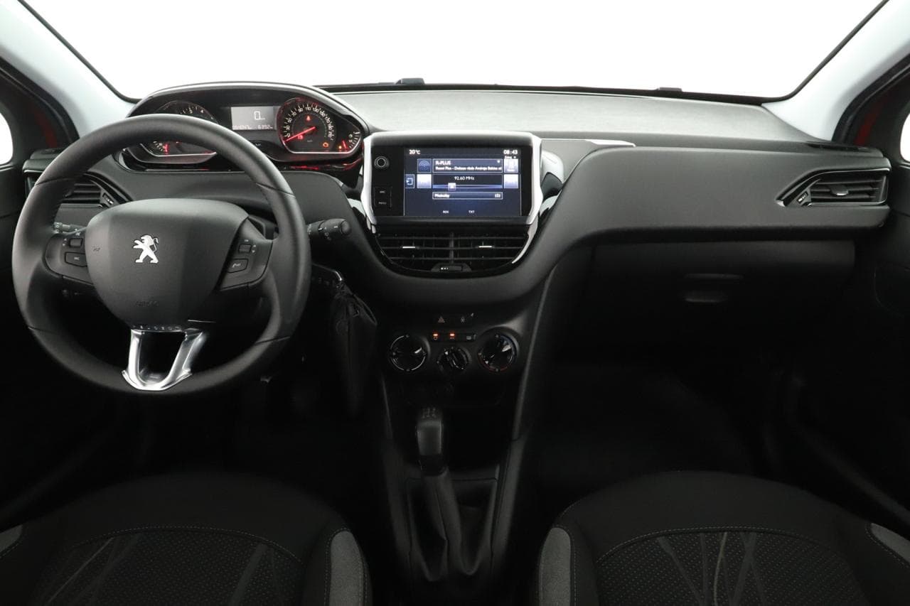 2014 Peugeot 208 - 9