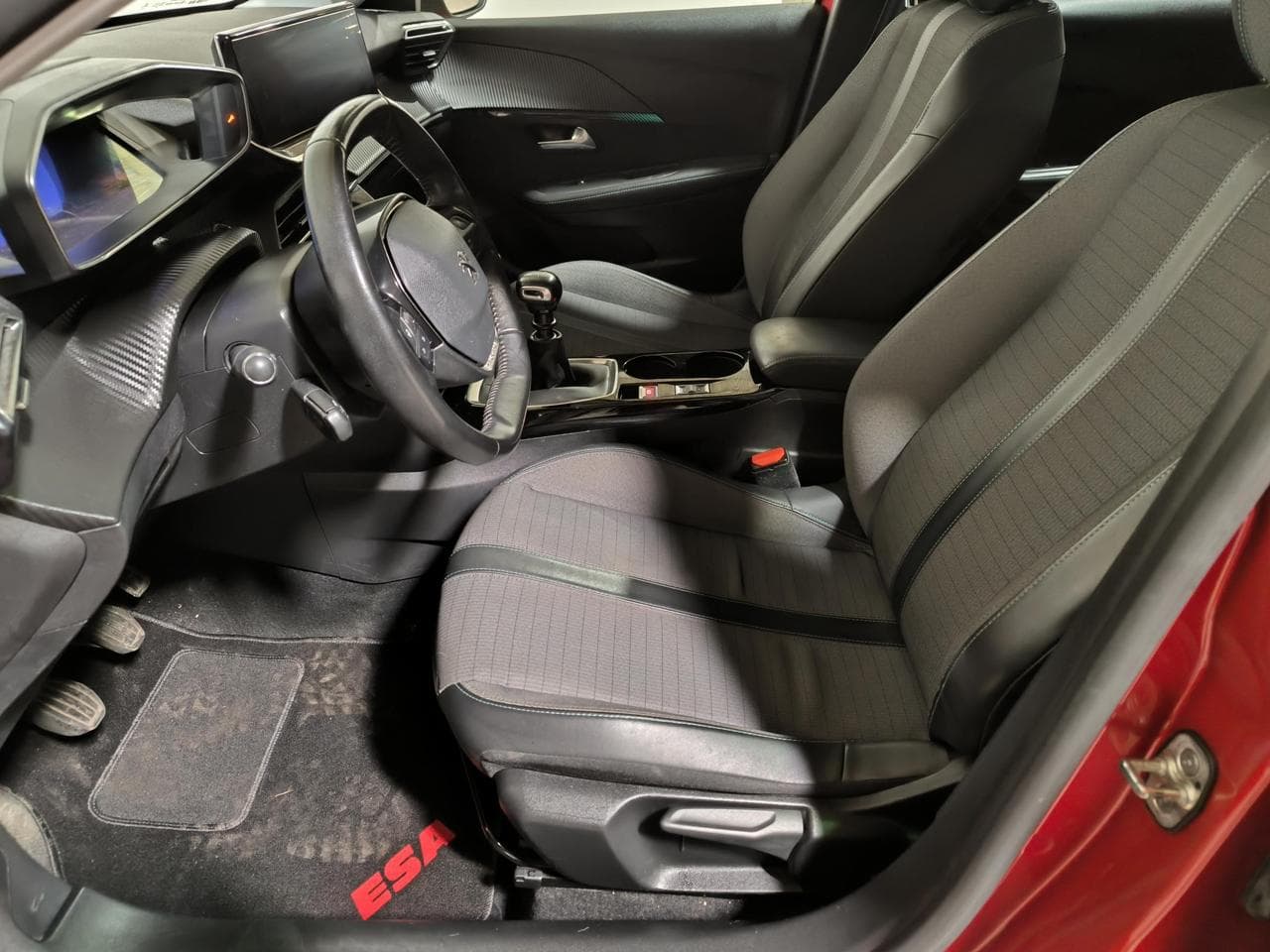 2020 Peugeot 208 - 9