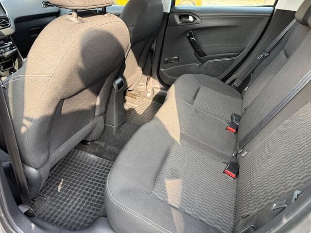 2016 Peugeot 208 - 4